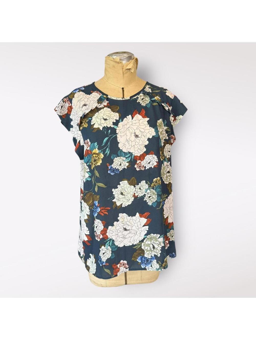 DR2 Large Floral Print Short Sleeve Blouse